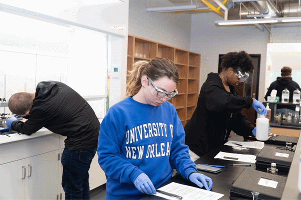 University of New Orleans students work in a chemistry lab that was modernized with a $1 million gift from an anonymous donor. Five years later, the same donor has given $1.22 million for additional labs to be upgraded. 
